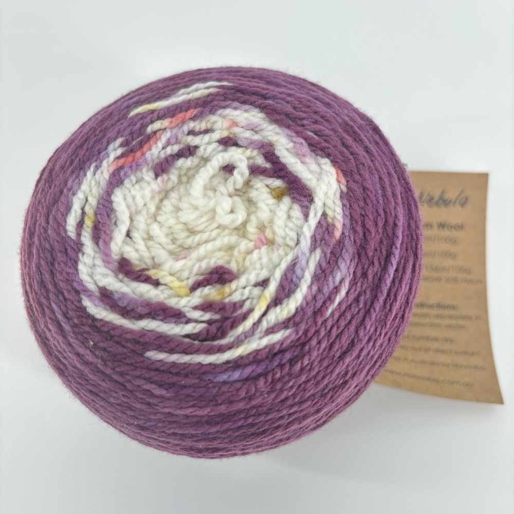 Nunnaba Artisan Yarn "Nebula" White Gum Australian Wool 4 Ply 472m/100g - Picture 5 of 5